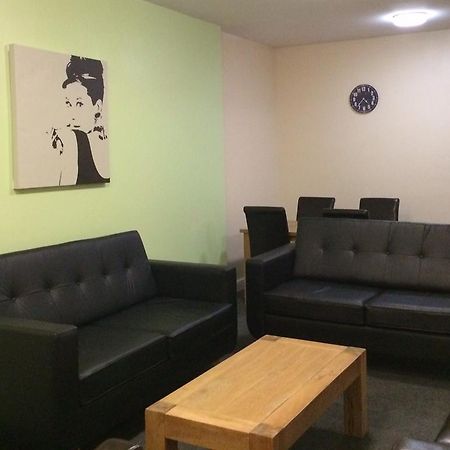 Oliver House Hostel Liverpool Exterior photo